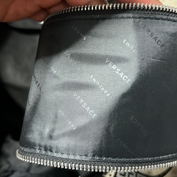 Versace Parfums Duffle Bag (Unisex) - Picture 15 of 15